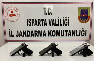 Silah Kaçakçılarına Operasyon Yapıldı